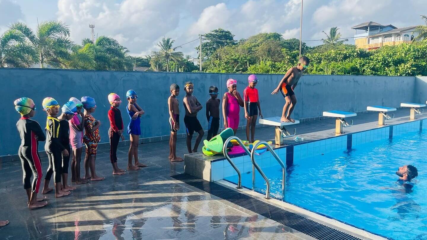 Swimming Lessons for beginners in Galle