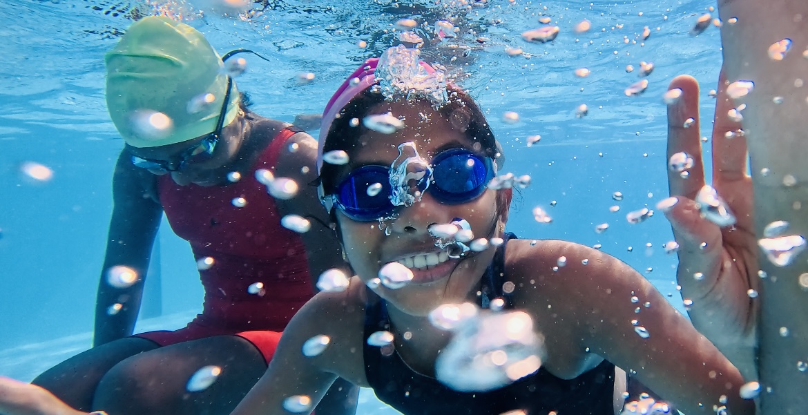Swimming in galle